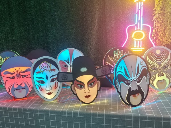 国潮京剧脸谱LED小夜灯 可充电智能调光 非遗文化创意家居装饰灯